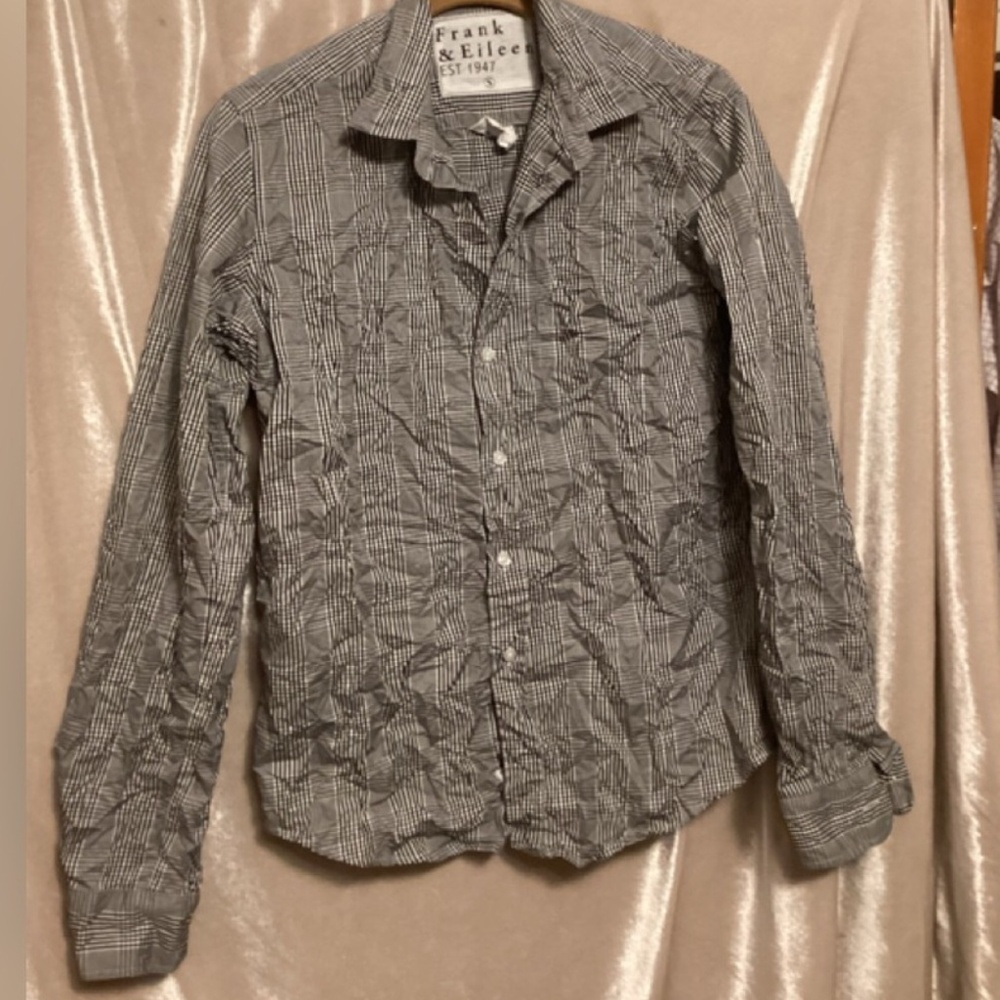 FRANK & EILEEN BARRY  BLOUSE Sz S